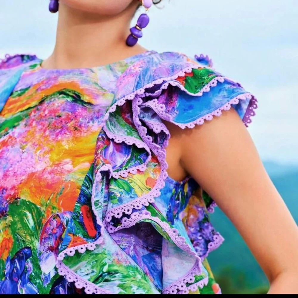 Colorful Ruffled Sleeveless Top - Picture 3 of 4